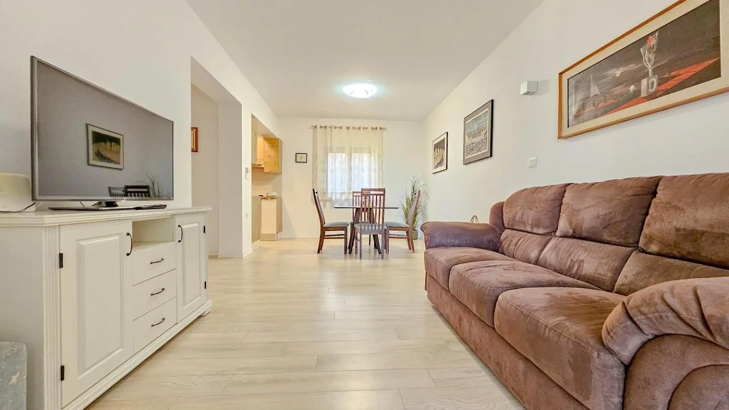 Apartment Ferienwohnung Clai 3 Novigrad Istria Kroatien